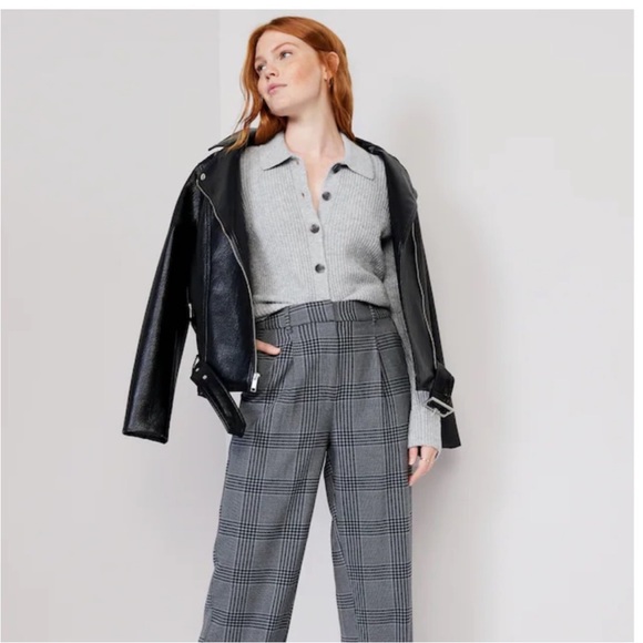 NWT OLD NAVY SoSoft Collared Cardigan Sweater Color: Heather Gray SIZE XX-LARGE - Picture 2 of 10